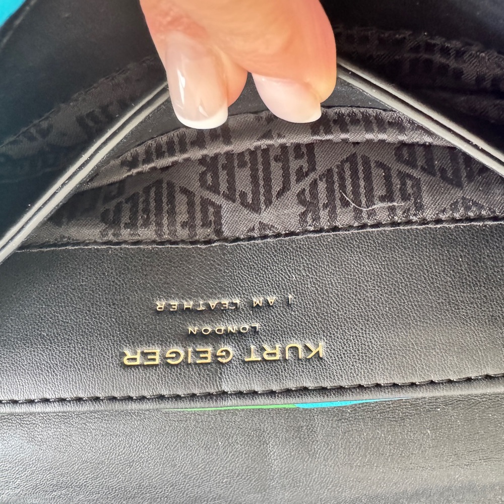 Kurt Geiger London XXL Kensington Rainbow Stripe 🌈 - Picture 7 of 8